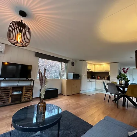 Gezellig, Mooi En Ruim In *